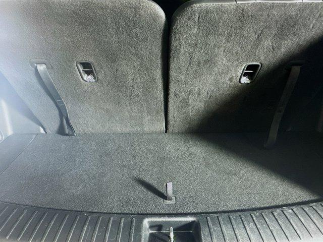 Photo of 2024 Everlasting Silver Kia Sorento