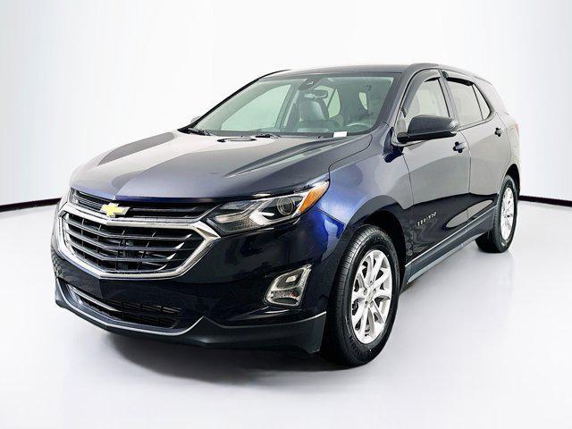 Photo of 2020 Midnight Blue Metallic Chevrolet Equinox