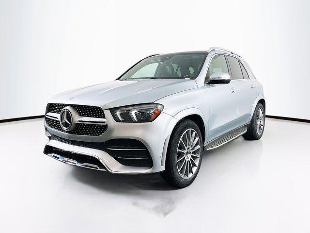 Photo of 2022 Silver Mercedes-Benz GLE 350
