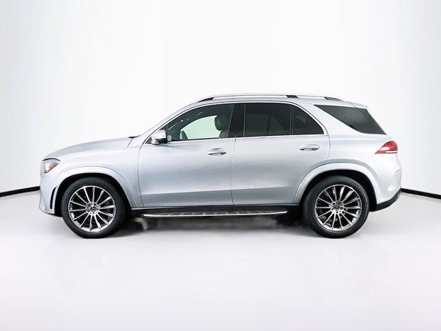 Photo of 2022 Silver Mercedes-Benz GLE 350
