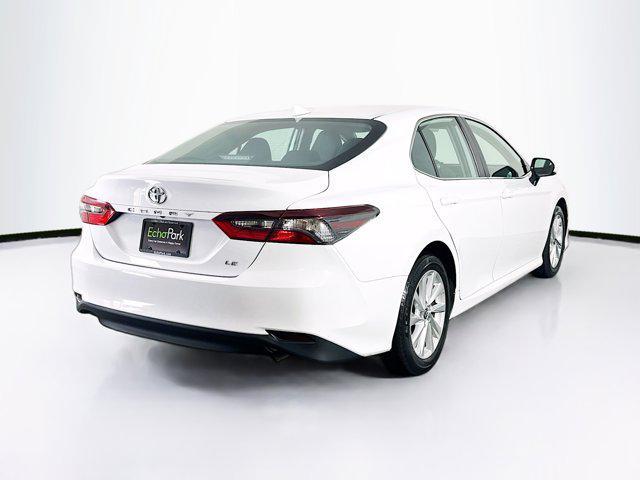 Photo of 2024 Ice Cap Toyota Camry