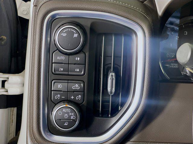 Photo of 2019 Iridescent Pearl Tricoat Chevrolet Silverado 1500