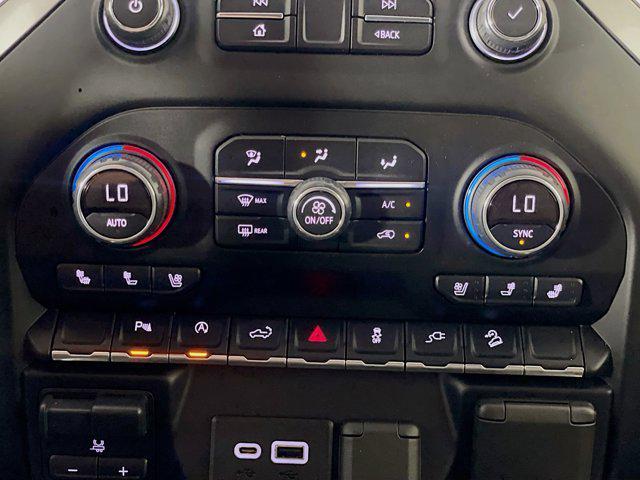 Photo of 2019 Iridescent Pearl Tricoat Chevrolet Silverado 1500