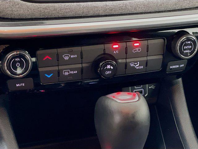Photo of 2024 Bright White Clearcoat Jeep Compass