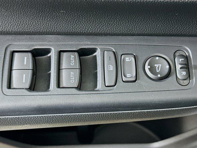 Photo of 2024 Lunar Silver Metallic Honda CR-V