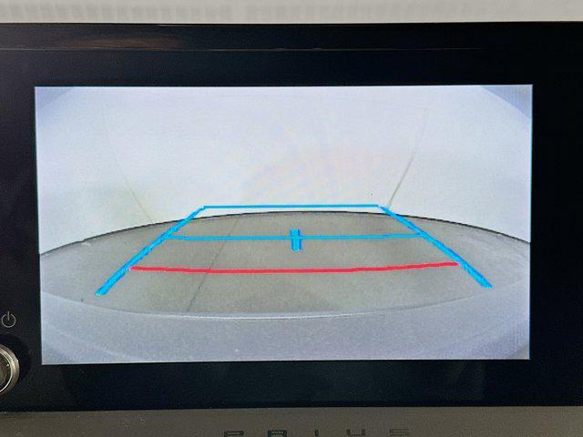 Photo of 2024 Guardian Gray Toyota Prius