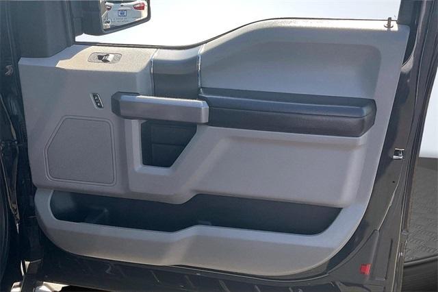 Photo of 2018 Shadow Black Ford F-150