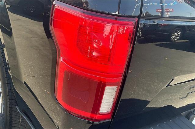 Photo of 2018 Shadow Black Ford F-150