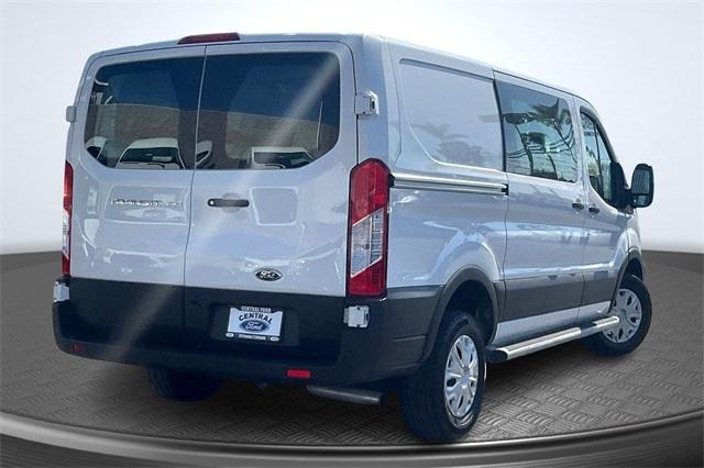 Photo of 2024 Oxford White Ford Transit-250