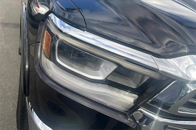 Photo of 2019 Diamond Black RAM 1500