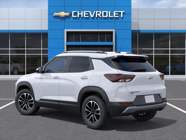 Photo of 2026 Summit White Chevrolet Trailblazer