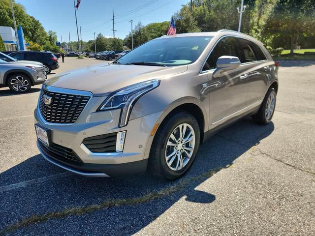 Photo of 2022 Latte Metallic Cadillac XT5