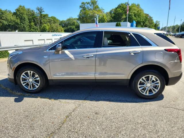 Photo of 2022 Latte Metallic Cadillac XT5