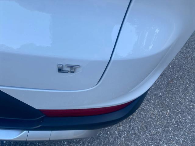 Photo of 2022 Summit White Chevrolet Trailblazer