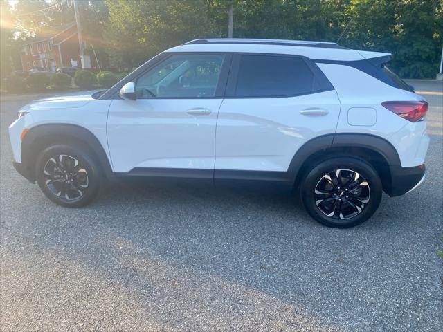 Photo of 2022 Summit White Chevrolet Trailblazer