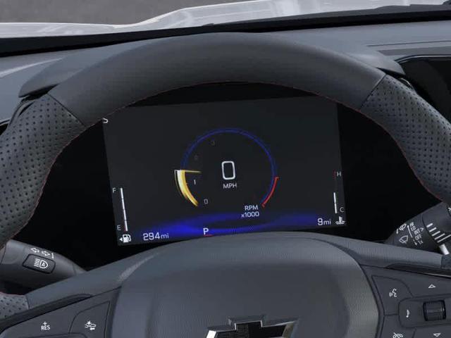 Photo of 2025 Summit White Chevrolet Trax