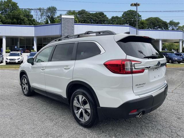 Photo of 2025 Crystal White Pearl Subaru Ascent