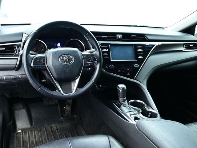 Photo of 2018 Ruby Flare Pearl Toyota Camry