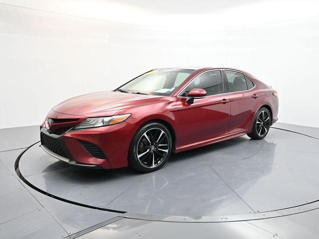 Photo of 2018 Ruby Flare Pearl Toyota Camry