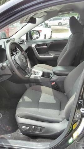 Photo of 2024 Black Toyota RAV4
