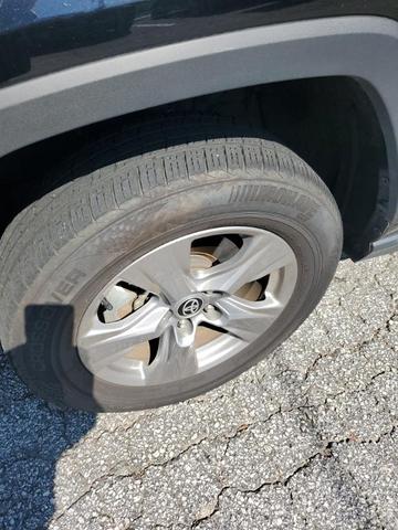 Photo of 2024 Black Toyota RAV4