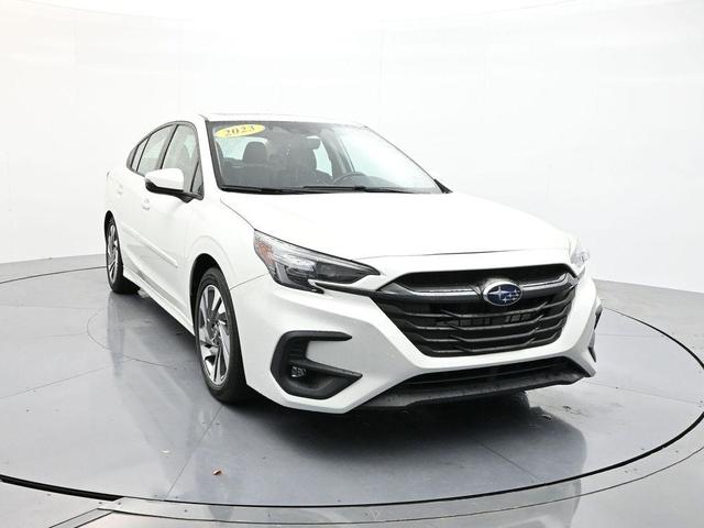 Photo of 2023 Crystal White Pearl Subaru Legacy