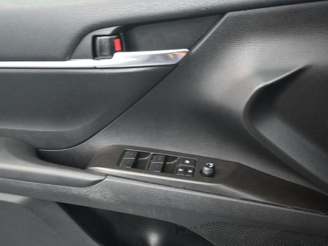 Photo of 2023 Gray Toyota Camry