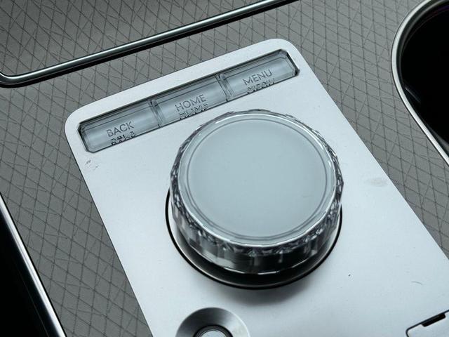 Photo of 2025 Uyuni White Genesis GV80