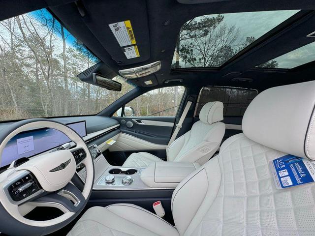 Photo of 2025 Uyuni White Genesis GV80