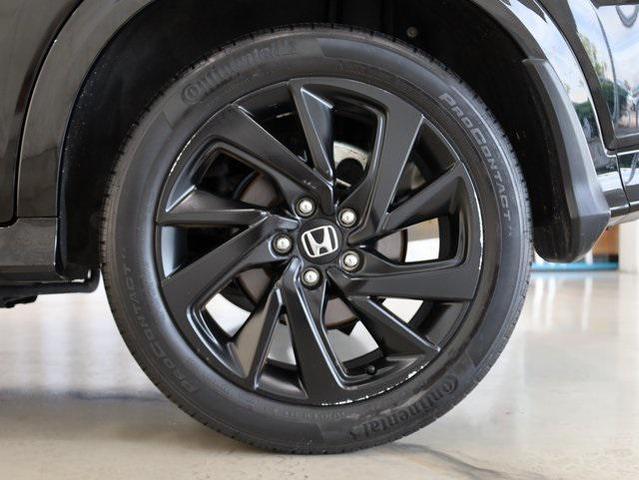 Photo of 2021 Crystal Black Pearl Honda HR-V
