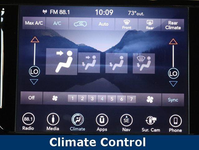 Photo of 2019 Velvet Red Pearlcoat Chrysler Pacifica