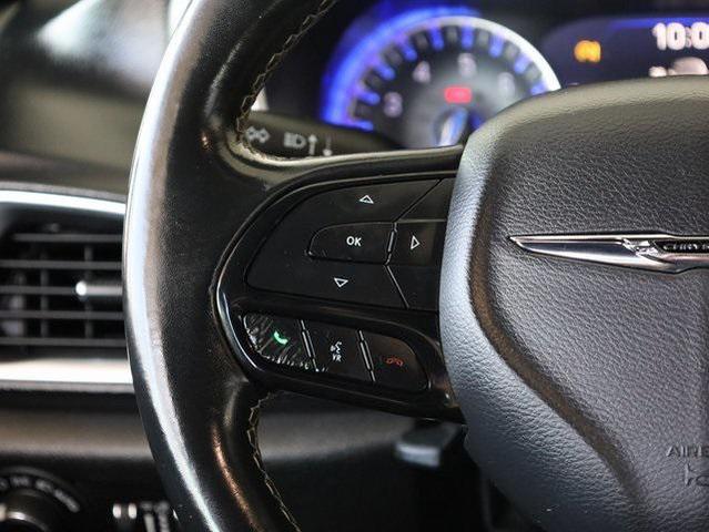 Photo of 2019 Velvet Red Pearlcoat Chrysler Pacifica