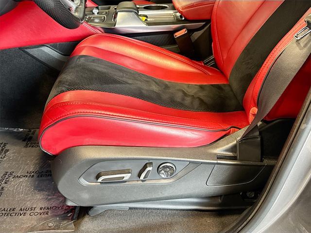 Photo of 2022 Liquid Carbon Metallic Acura MDX