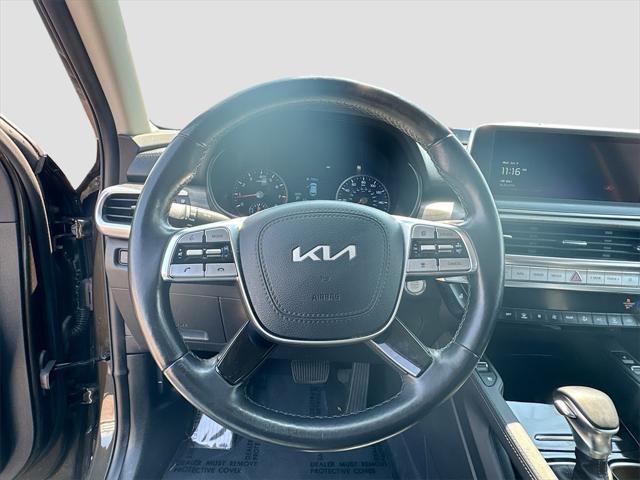 Photo of 2022 Dark Moss Kia Telluride