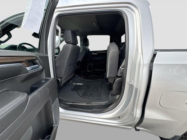 Photo of 2022 Silver Ice Metallic Chevrolet Silverado 1500