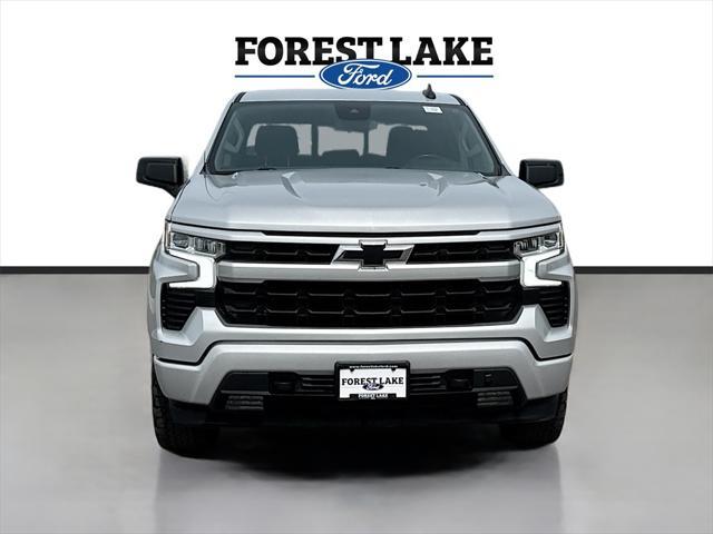 Photo of 2022 Silver Ice Metallic Chevrolet Silverado 1500