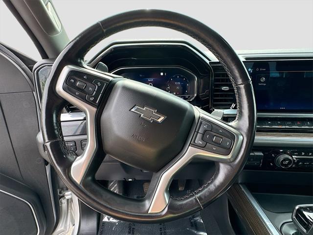 Photo of 2022 Silver Ice Metallic Chevrolet Silverado 1500