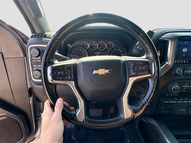 Photo of 2023 Silver Ice Metallic Chevrolet Silverado 3500