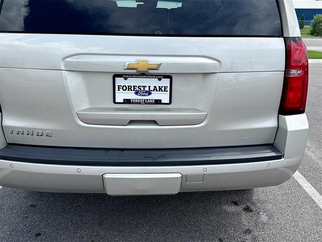Photo of 2017 Champagne Silver Metallic Chevrolet Tahoe