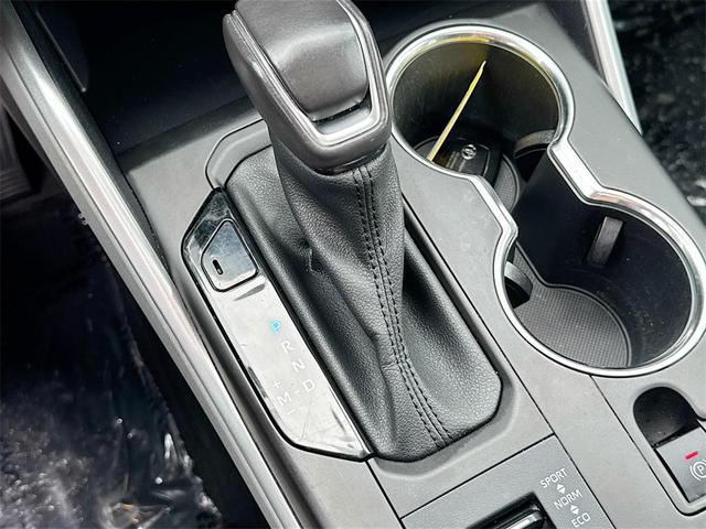 Photo of 2021 Celestial Silver Metallic Toyota Highlander