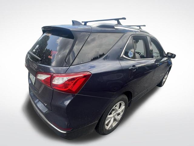 Photo of 2018 Storm Blue Metallic Chevrolet Equinox