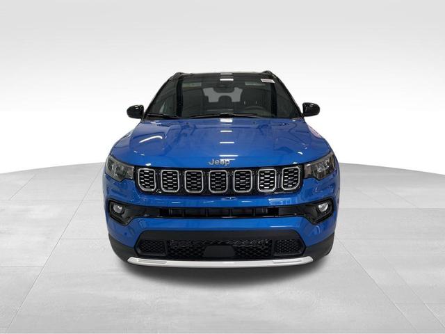 Photo of 2025 Hydro Blue Pearlcoat Jeep Compass