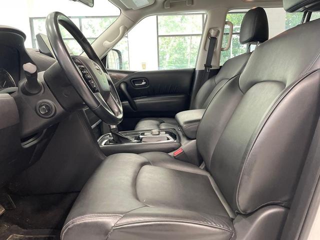 Photo of 2021 Aspen White Tricoat Nissan Armada