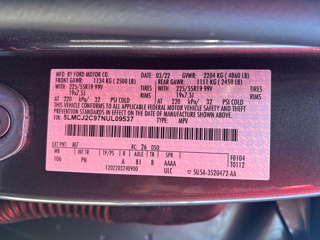 Photo of 2022 Asher Gray Metallic Clearcoat Lincoln Corsair