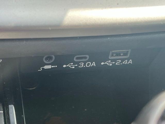 Photo of 2025 Autumn Green Metallic/Crystal Black Silica Subaru Outback