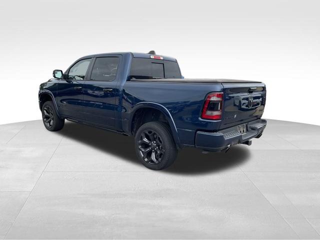 Photo of 2023 Patriot Blue Pearlcoat RAM 1500