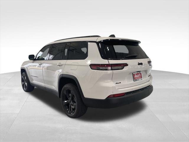 Photo of 2025 Bright White Clearcoat Jeep Grand Cherokee L