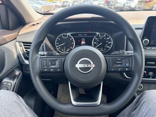 Photo of 2023 Scarlet Ember Nissan Rogue