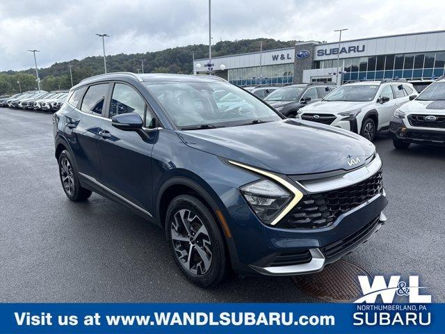 Photo of 2023 Blue Kia Sportage Hybrid