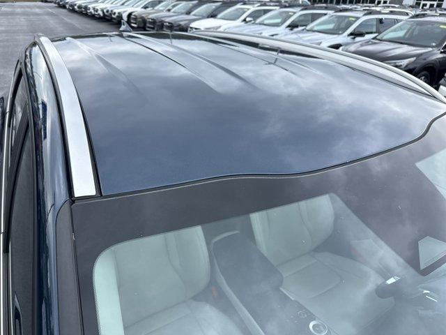 Photo of 2023 Blue Kia Sportage Hybrid
